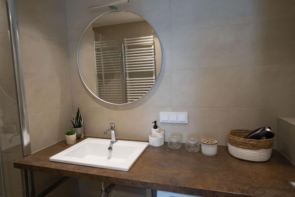 Modern Apartment Near Stadtpark فيينا المظهر الخارجي الصورة